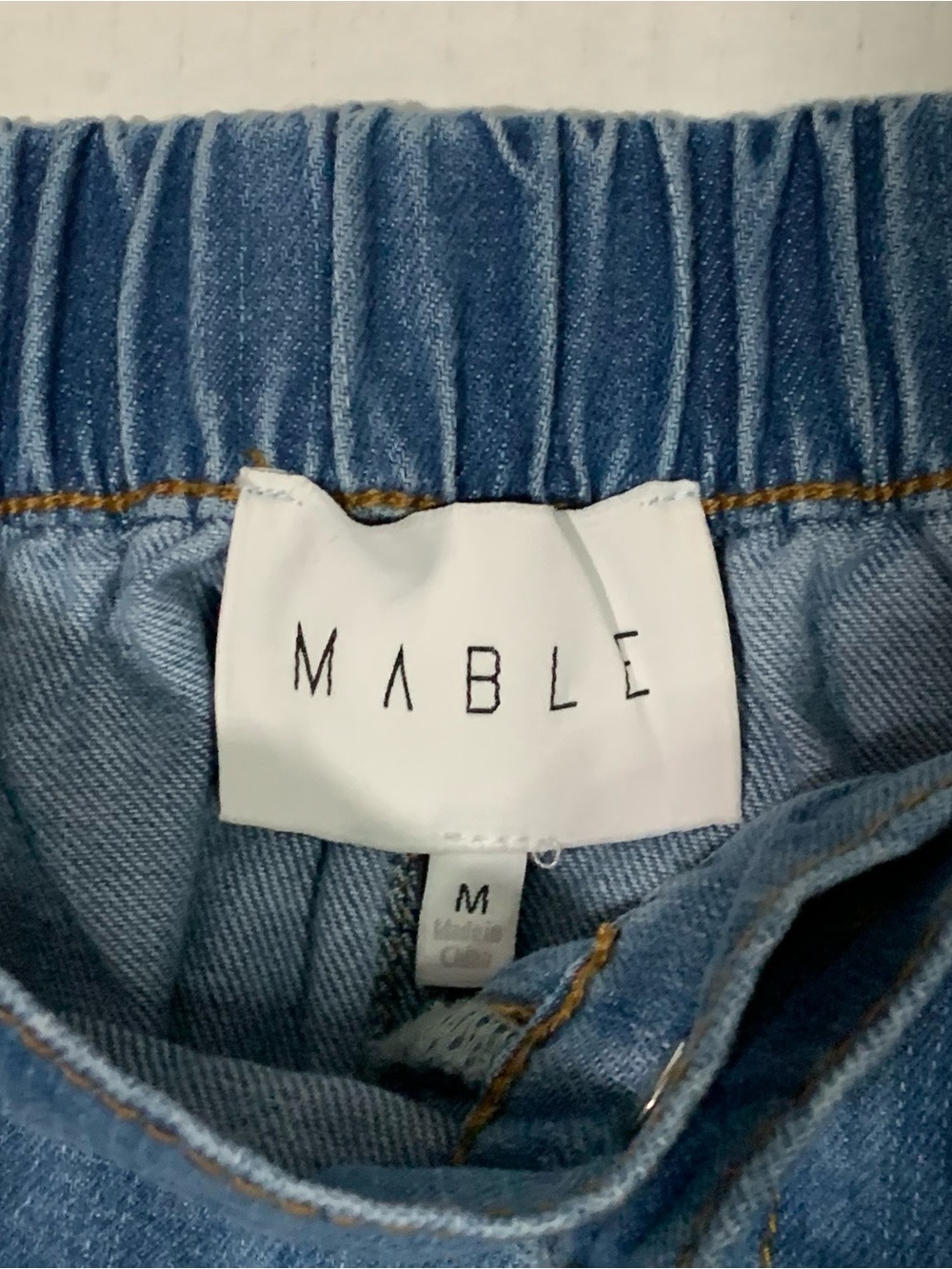 Blue Pleated Denim Shorts with Contrast Trim size M - Picture 2 of 10